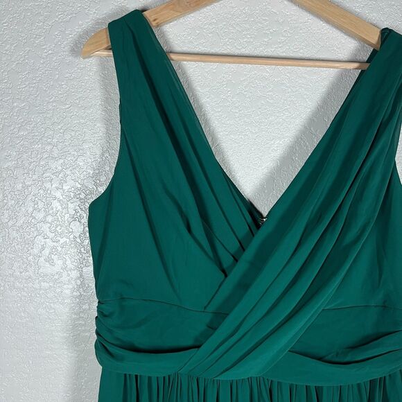 Dessy Chiffon Gown Plus Size 16 Hunter Green V Neck Sleeveless Maxi Dress Formal - Picture 3 of 13